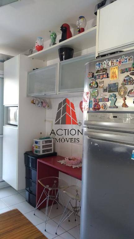 Apartamento à venda com 3 quartos, 93m² - Foto 25